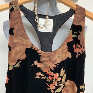 Line & Dot Velvet Burnout Tank - Sz S